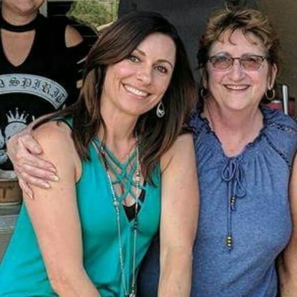 Meet your Posher, Rhiannon - Picture 1 of 1